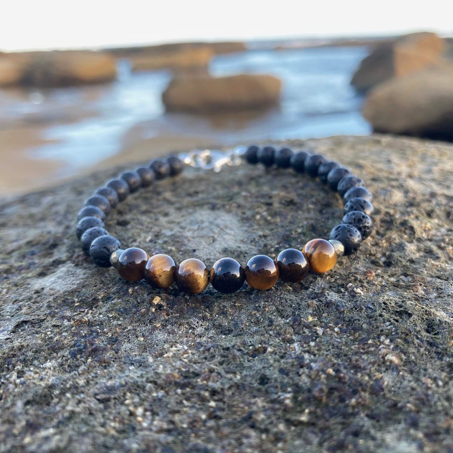 Mens Tigers Eye healing Bracelet